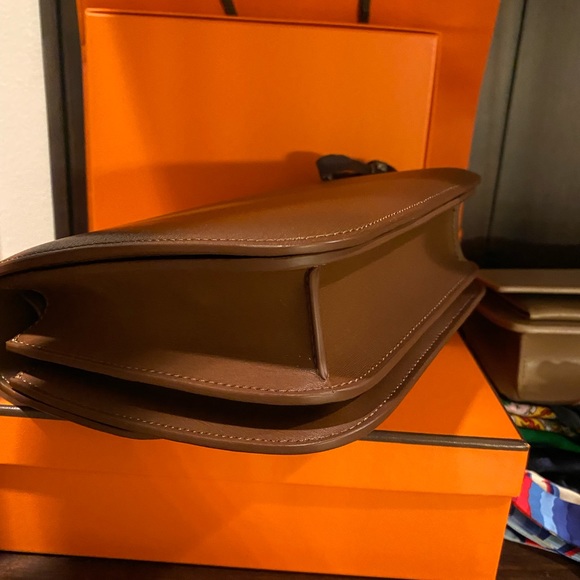 Small Classic Bag in Box Premium Saffiano Leather |Brown Camel |Rose Gold Clasp - Picture 13 of 16